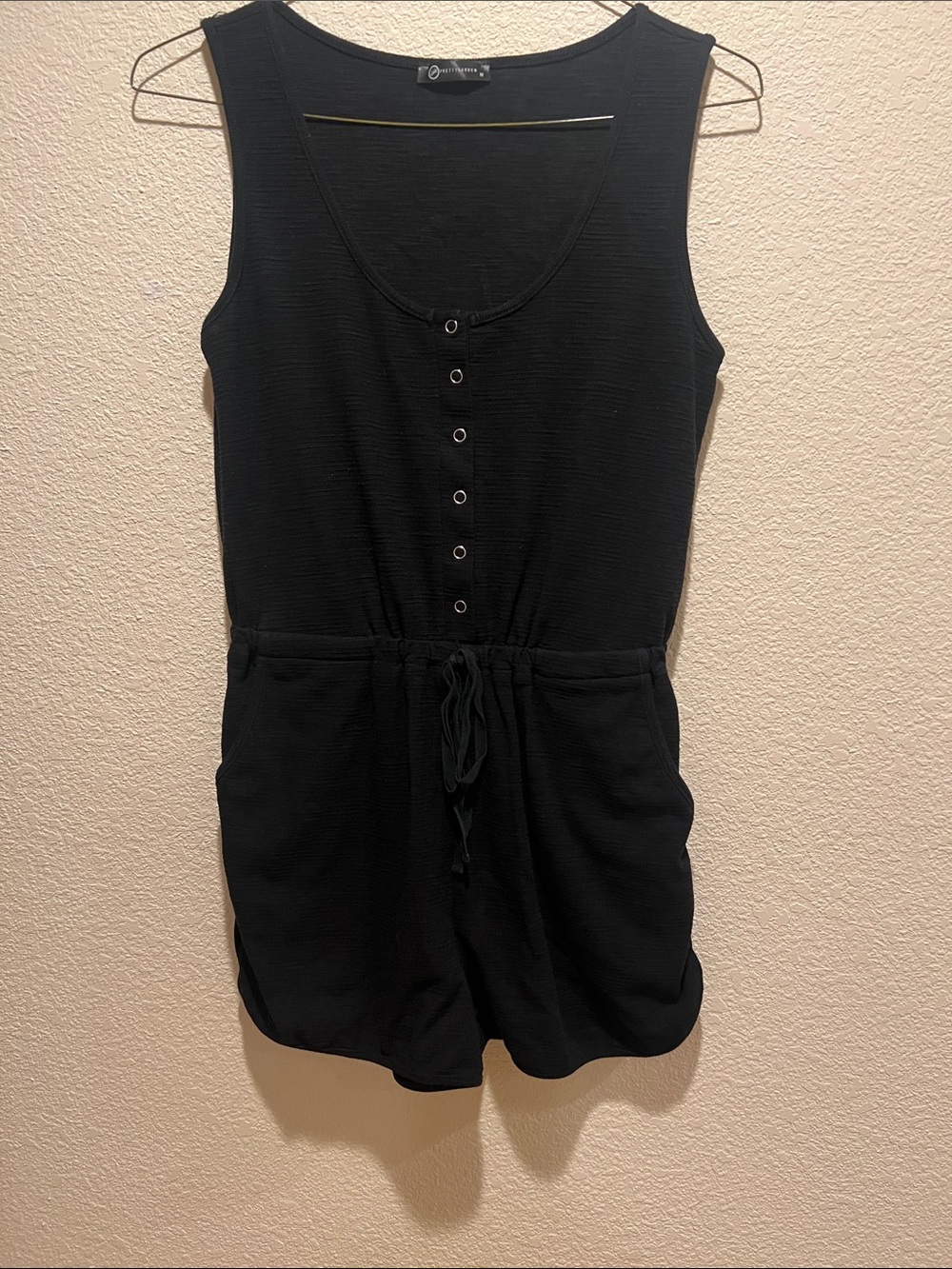 Sleeveless Black Romper with Drawstring Waist
